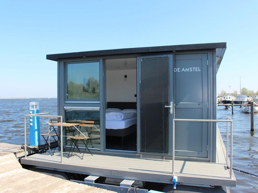 Modern Houseboat With Air Conditioning Located In Marina Uitgeest Eksteriør billede